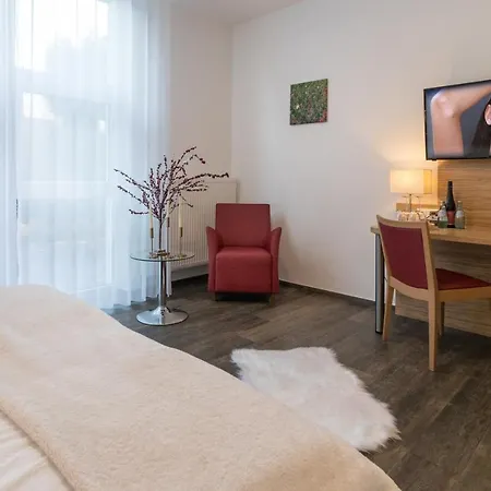 Bed and breakfast N8 Appartment-hotel By Villa-dorr