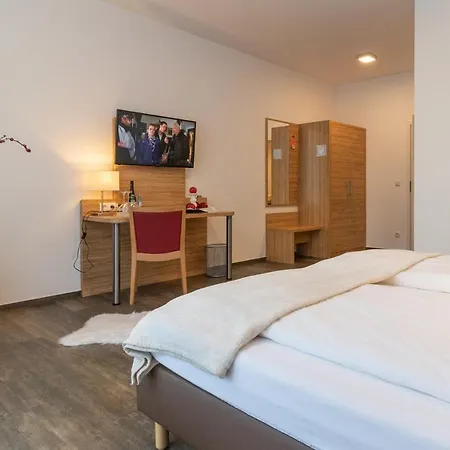 Bed and breakfast N8 Appartment-hotel By Villa-dorr 3*