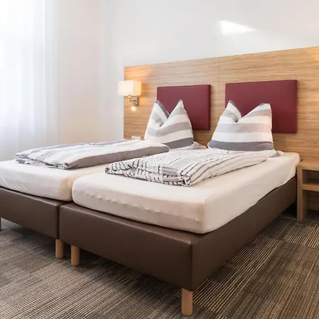 N8 Appartment-hotel By Villa-dorr Bed and breakfast 3*