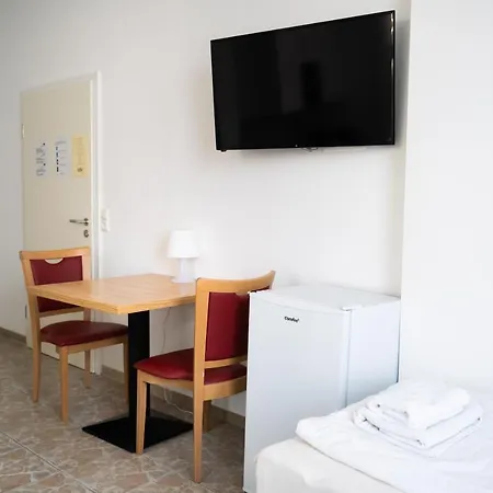 N8 Appartment-hotel By Villa-dorr Bed and breakfast 3*